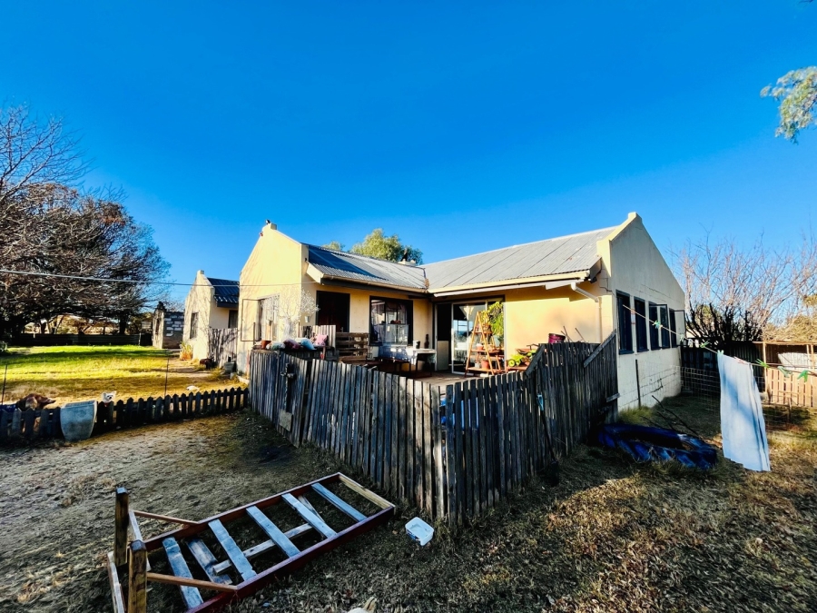 4 Bedroom Property for Sale in Roodewal Free State